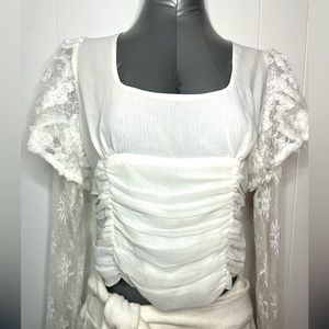 NWOT/free people lace crop top/Medium